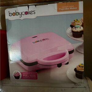 Babycakes Pink Cupcake Maker